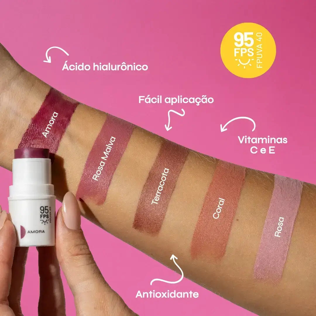 FPS 95 FPUVA 40, Ácido Hialurônico, fácil aplicação, vitaminas C e E, Antioxidante. O três em um está disponível nas cores; Amora, Rosa Malva, Terracota, Coral, Rosa.